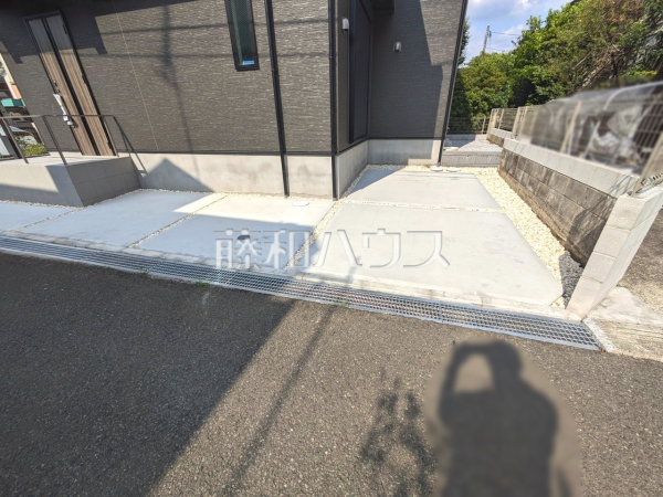 カースペース　【東村山市富士見町３丁目】