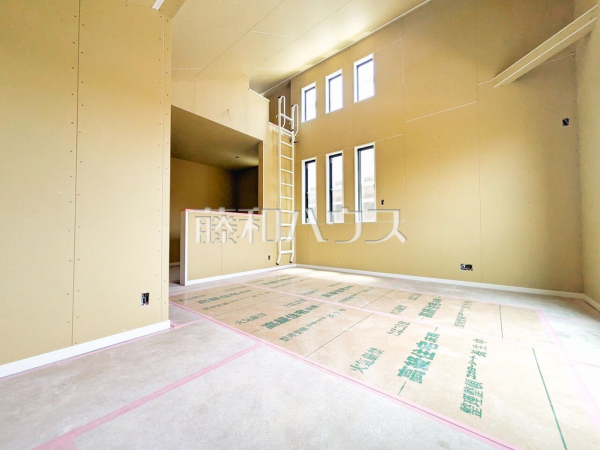 1号棟　リビング(建築中)　【東久留米市氷川台２丁目】