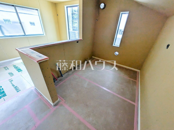 2号棟　キッチン(建築中)　【東久留米市氷川台２丁目】