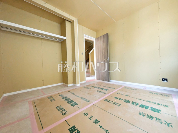 2号棟　居室(建築中)　【東久留米市氷川台２丁目】
