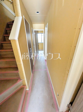 2号棟　廊下(建築中)　【東久留米市氷川台２丁目】