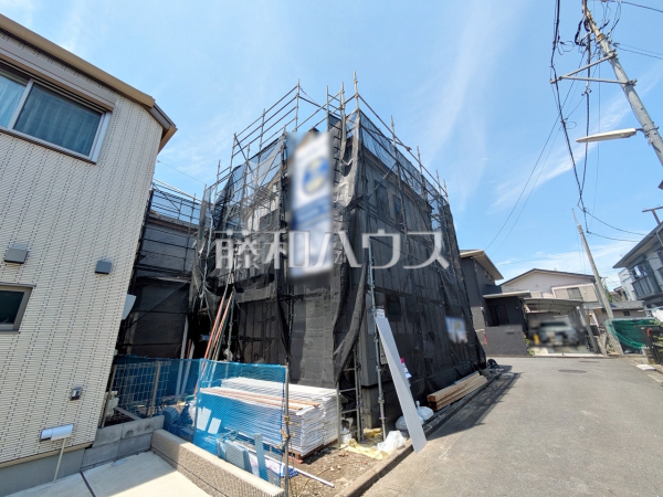 ≪1号棟　外観≫ 建物のプレゼンをさせていただきますので、実際の完成イメージを思い描いていただくことができます。お気軽にお問合せ下さい。 　【調布市菊野台２丁目】