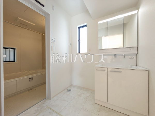 B号棟　洗面室　【立川市若葉町２丁目】