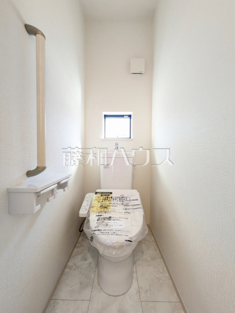 B号棟　トイレ　【立川市若葉町２丁目】