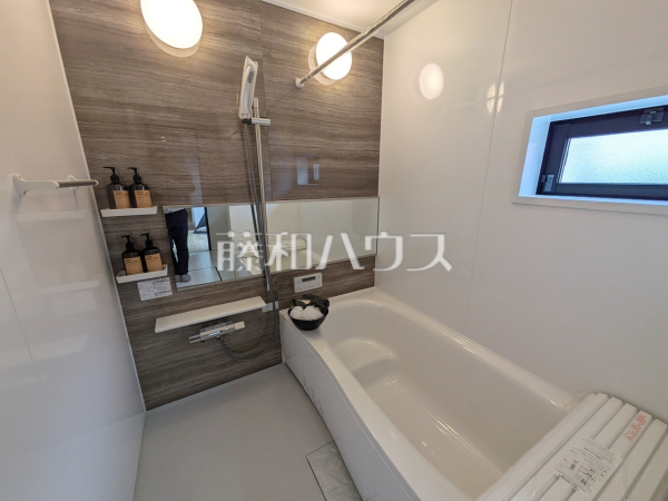 モデルハウス写真　【八王子市元横山町１丁目】