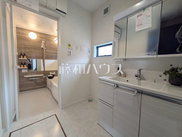 モデルハウス写真　【八王子市元横山町１丁目】