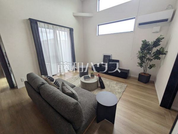 モデルハウス写真　【八王子市元横山町１丁目】