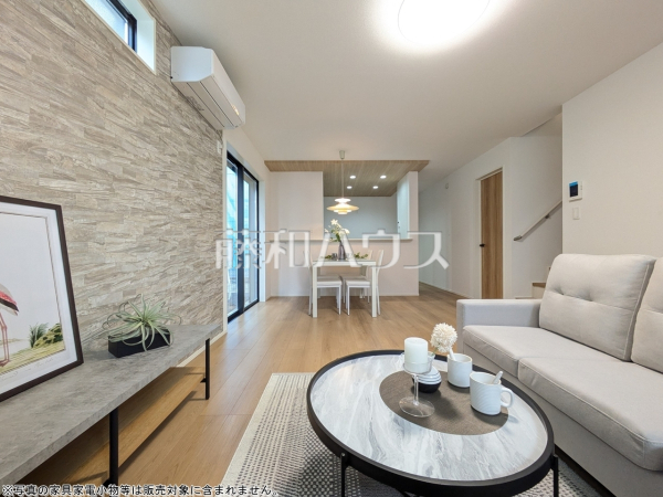 1号棟　リビング　【立川市砂川町６丁目】