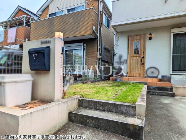 玄関アプローチ　【日野市南平１丁目】
