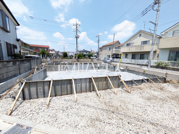 ≪2号地　外観≫奥行きのあるワイドバルコニーを設計！お洗濯物の多い日でもいっきに干せますね。【府中市住吉町１丁目】 