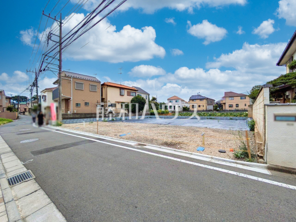 接道状況および現場風景　【西東京市下保谷３丁目】 物件の事、諸費用の事など、小さな疑問もお気軽にご連絡・ご相談下さい。 