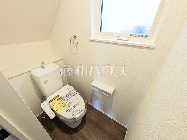 トイレ　【春日井市岩野町１丁目】