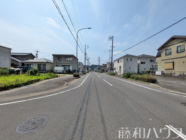接道状況および現場風景　【春日井市上条町９丁目】