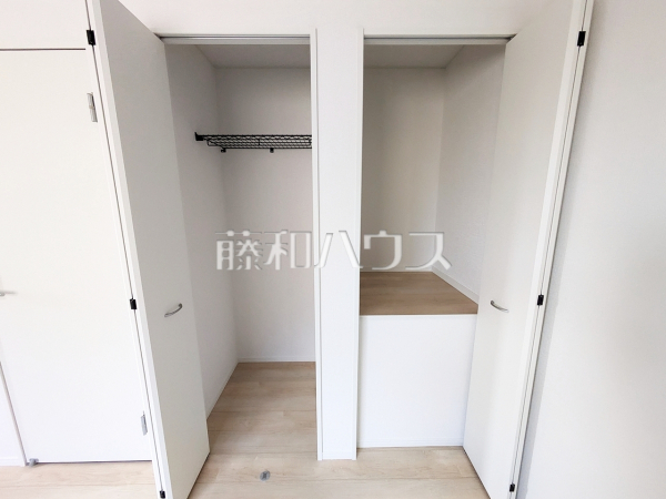 2号棟　収納　【小牧市大字二重堀】