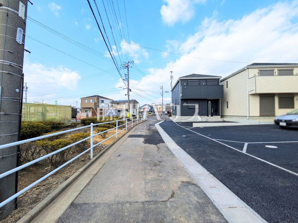 接道状況および現場風景　【小牧市大字二重堀】