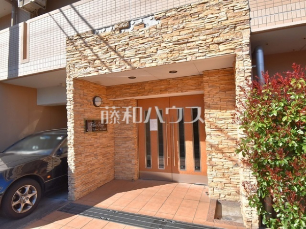 エントランス　【レーヴステージ府中緑町】