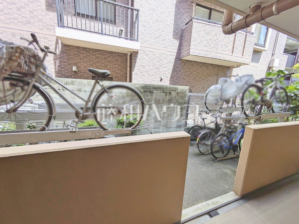 駐輪場　【レーヴステージ府中緑町】
