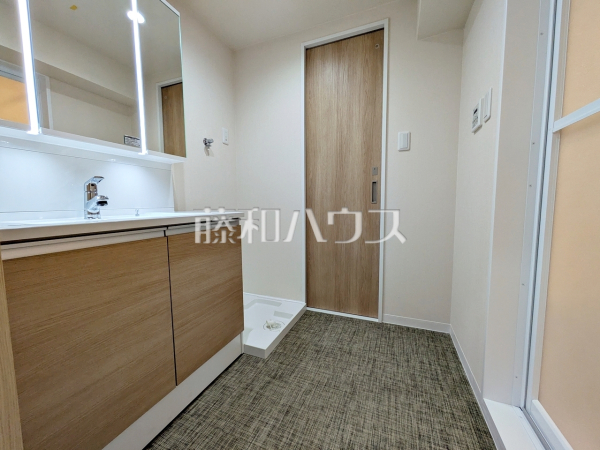 ≪洗面室≫　【日商岩井方南町マンション】