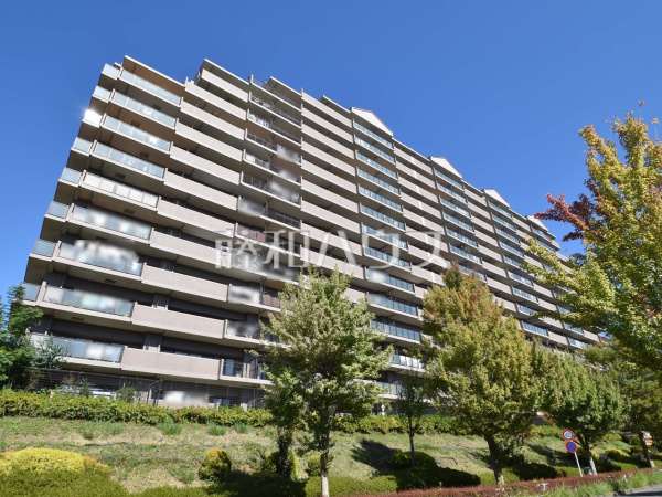 外観　【プレセダンヒルズ南大沢】