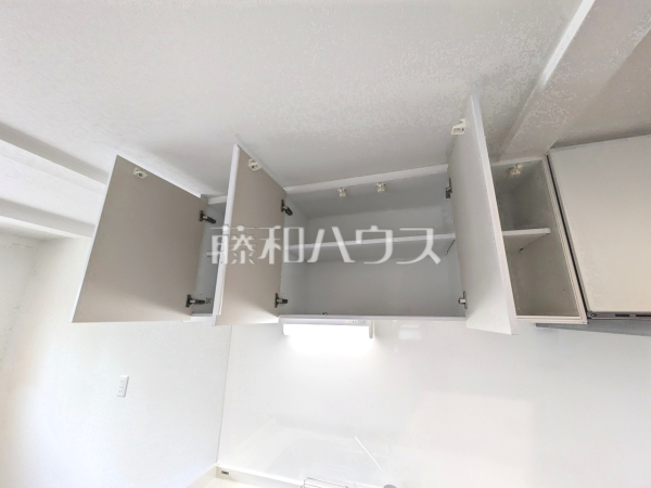 キッチン上部収納　【西東京市保谷町１丁目】