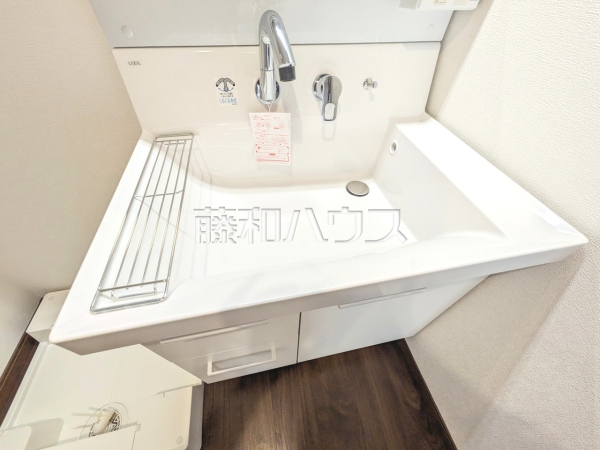 洗面台　【西東京市保谷町１丁目】