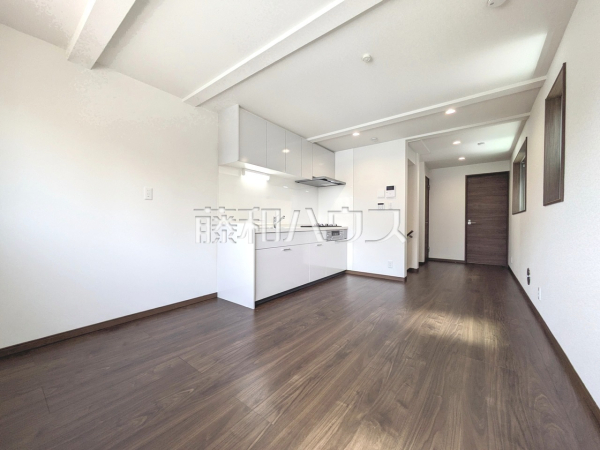 リビング　【西東京市保谷町１丁目】