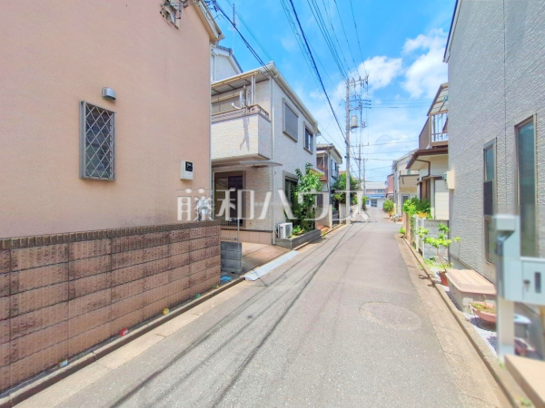 接道状況および現場風景　【新座市野寺４丁目】