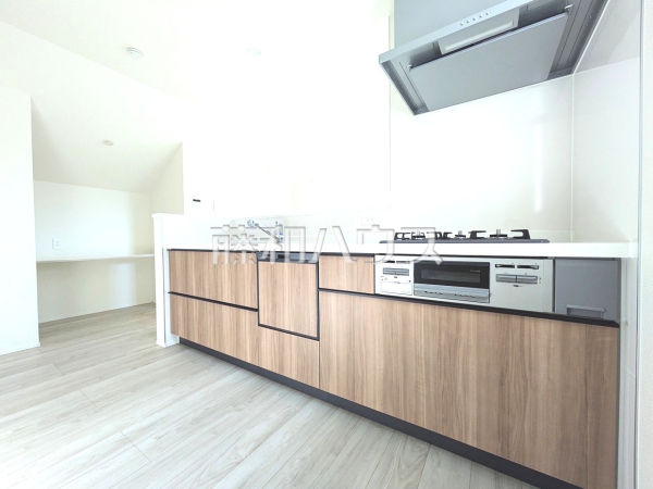 キッチン　【日野市東平山２丁目】