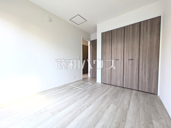 居室　【日野市東平山２丁目】