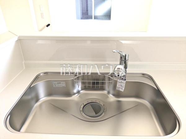 シンク　【日野市東平山２丁目】