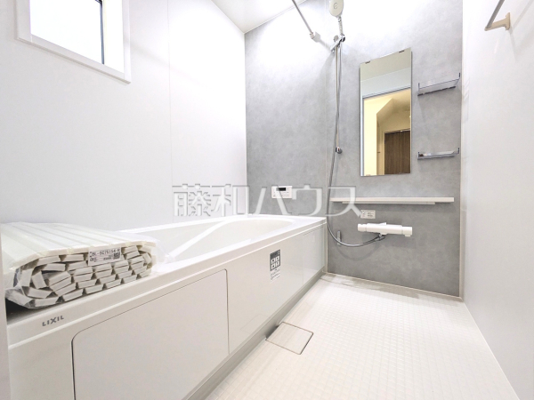 浴室　【日野市東平山２丁目】