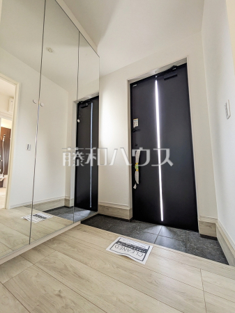 2号棟　玄関ホール　【府中市浅間町４丁目】