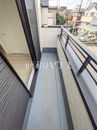 ≪2号棟　バルコニー≫南向きバルコニーは洗濯物もよく乾きます♪　【府中市浅間町４丁目】