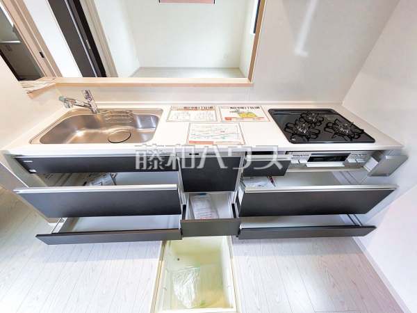 2号棟　キッチン　【福岡市南区中尾１丁目】