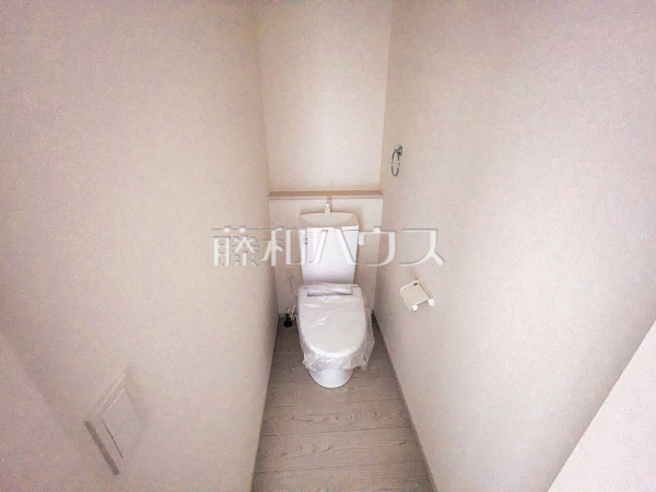 2号棟　トイレ　【福岡市南区中尾１丁目】