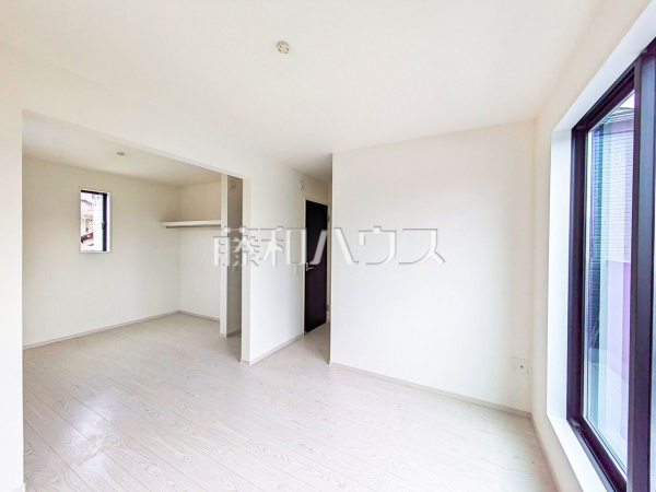 2号棟　居室　【福岡市南区中尾１丁目】