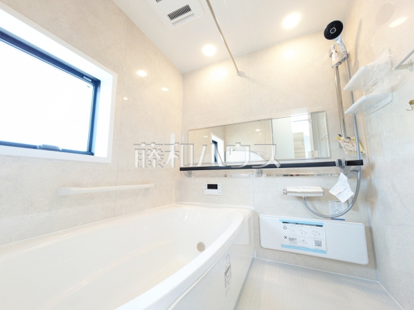 D号棟　浴室　【世田谷区上祖師谷１丁目】