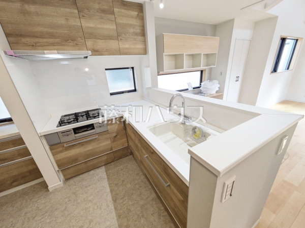 D号棟　キッチン　【世田谷区上祖師谷１丁目】