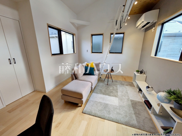 D号棟　居室　【世田谷区上祖師谷１丁目】