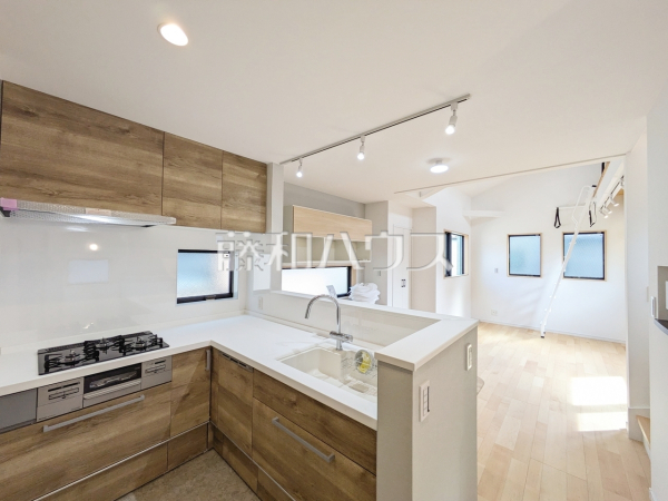 D号棟　キッチン　【世田谷区上祖師谷１丁目】