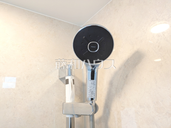 D号棟　シャワーヘッド　【世田谷区上祖師谷１丁目】