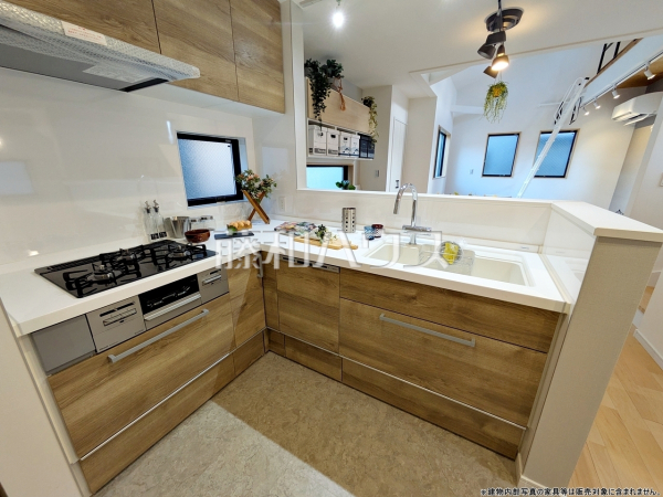 D号棟　キッチン　【世田谷区上祖師谷１丁目】