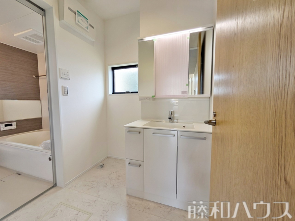 1号棟　洗面室　【春日井市不二ガ丘３丁目】