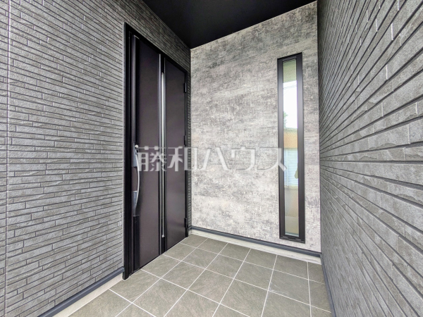 玄関　【春日井市高山町３丁目】