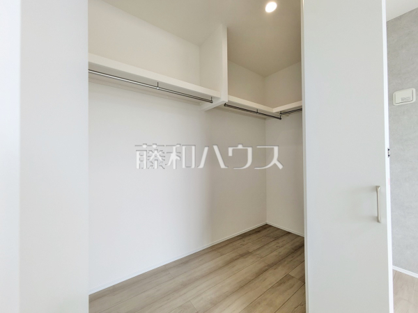 収納　【春日井市高山町３丁目】