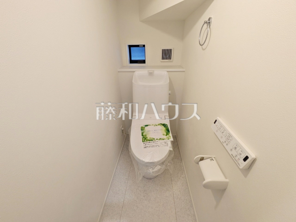 トイレ　【春日井市高山町３丁目】