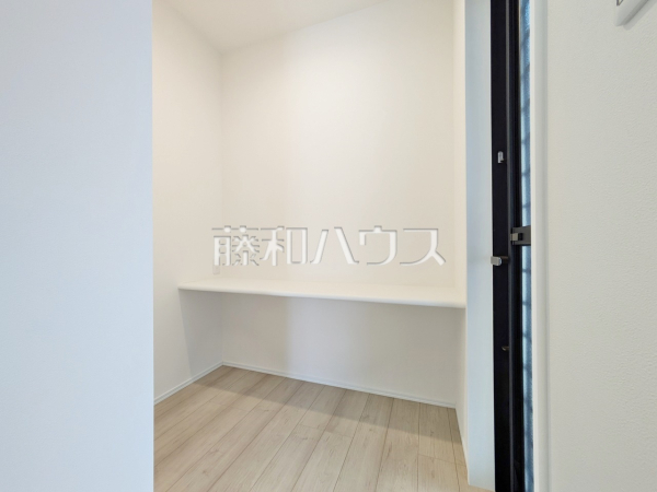 収納　【春日井市高山町３丁目】