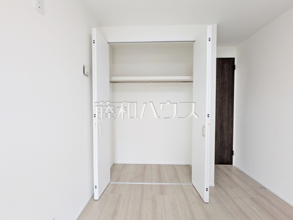 収納　【春日井市高山町３丁目】