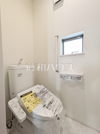 B号棟　トイレ　【小平市美園町３丁目】