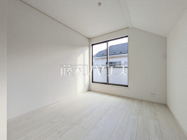 B号棟　居室　【小平市美園町３丁目】